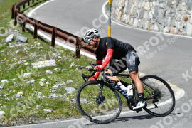 Photo #2303365 | 14-07-2022 14:24 | Passo Dello Stelvio - Waterfall curve BICYCLES