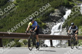 Fotó #3395521 | 08-07-2023 14:43 | Passo Dello Stelvio - Vízesés kanyar Bicajosok