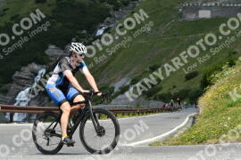 Photo #2363455 | 21-07-2022 11:08 | Passo Dello Stelvio - Waterfall curve BICYCLES