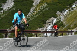 Fotó #4200751 | 08-09-2023 11:21 | Passo Dello Stelvio - Vízesés kanyar Bicajosok