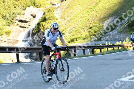 Photo #2183282 | 25-06-2022 09:04 | Passo Dello Stelvio - Waterfall curve BICYCLES