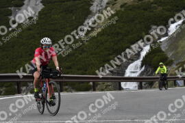 Photo #3036816 | 03-06-2023 10:45 | Passo Dello Stelvio - Waterfall curve BICYCLES