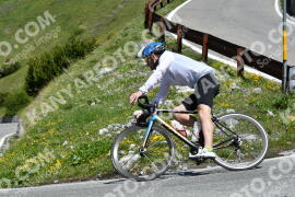 Photo #2137429 | 17-06-2022 11:39 | Passo Dello Stelvio - Waterfall curve BICYCLES