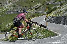 Fotó #3351991 | 04-07-2023 11:33 | Passo Dello Stelvio - Vízesés kanyar Bicajosok