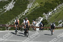 Photo #3476602 | 15-07-2023 09:47 | Passo Dello Stelvio - Waterfall curve BICYCLES