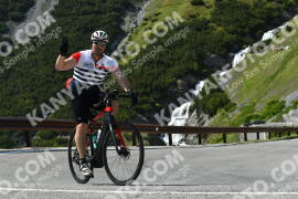 Photo #2161166 | 19-06-2022 16:11 | Passo Dello Stelvio - Waterfall curve BICYCLES