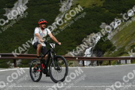 Photo #2680981 | 17-08-2022 10:22 | Passo Dello Stelvio - Waterfall curve BICYCLES