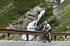 Photo #3618193 | 29-07-2023 10:19 | Passo Dello Stelvio - Waterfall curve BICYCLES