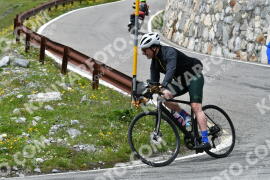 Photo #2206197 | 29-06-2022 14:40 | Passo Dello Stelvio - Waterfall curve BICYCLES