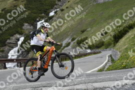 Foto #2093224 | 05-06-2022 11:06 | Passo Dello Stelvio - Waterfall Kehre BICYCLES
