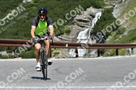 Photo #2369315 | 22-07-2022 11:11 | Passo Dello Stelvio - Waterfall curve BICYCLES