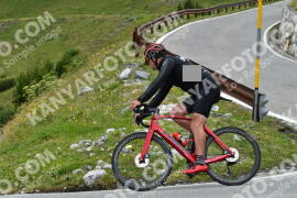 Photo #2410879 | 26-07-2022 12:14 | Passo Dello Stelvio - Waterfall curve BICYCLES