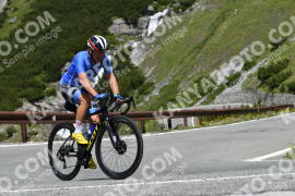 Photo #2203067 | 27-06-2022 11:53 | Passo Dello Stelvio - Waterfall curve BICYCLES