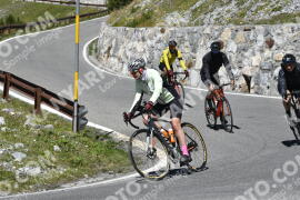 Photo #2729173 | 24-08-2022 13:31 | Passo Dello Stelvio - Waterfall curve BICYCLES