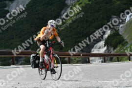 Photo #2346382 | 17-07-2022 16:33 | Passo Dello Stelvio - Waterfall curve BICYCLES