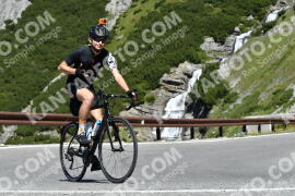 Photo #2289087 | 12-07-2022 11:04 | Passo Dello Stelvio - Waterfall curve BICYCLES