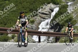 Fotó #3611659 | 28-07-2023 11:08 | Passo Dello Stelvio - Vízesés kanyar Bicajosok