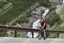 Photo #3535354 | 18-07-2023 14:03 | Passo Dello Stelvio - Waterfall curve BICYCLES