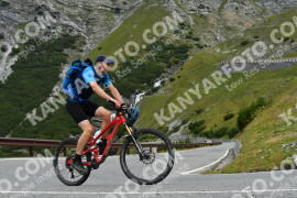 Photo #3881449 | 14-08-2023 10:09 | Passo Dello Stelvio - Waterfall curve BICYCLES