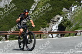 Photo #2175809 | 23-06-2022 10:23 | Passo Dello Stelvio - Waterfall curve BICYCLES
