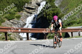 Photo #2183363 | 25-06-2022 09:17 | Passo Dello Stelvio - Waterfall curve BICYCLES
