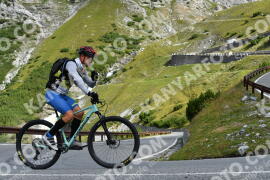 Photo #3924867 | 17-08-2023 09:43 | Passo Dello Stelvio - Waterfall curve BICYCLES