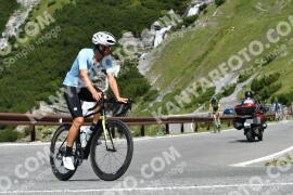 Photo #2307432 | 15-07-2022 11:20 | Passo Dello Stelvio - Waterfall curve BICYCLES