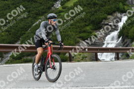 Photo #2205490 | 29-06-2022 10:37 | Passo Dello Stelvio - Waterfall curve BICYCLES