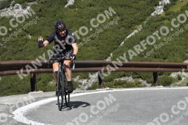 Photo #2768074 | 28-08-2022 10:50 | Passo Dello Stelvio - Waterfall curve BICYCLES