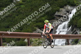 Photo #2205993 | 29-06-2022 13:36 | Passo Dello Stelvio - Waterfall curve BICYCLES