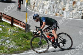 Fotó #2151927 | 18-06-2022 15:39 | Passo Dello Stelvio - Vízesés kanyar Bicajosok