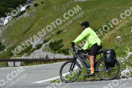 Photo #2495901 | 03-08-2022 13:33 | Passo Dello Stelvio - Waterfall curve BICYCLES