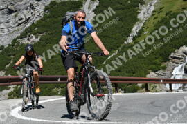 Photo #2319604 | 16-07-2022 10:45 | Passo Dello Stelvio - Waterfall curve BICYCLES