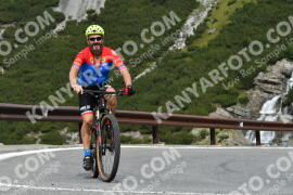 Photo #2681513 | 17-08-2022 10:45 | Passo Dello Stelvio - Waterfall curve BICYCLES