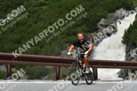 Foto #3927615 | 17-08-2023 11:38 | Passo Dello Stelvio - Waterfall Kehre BICYCLES