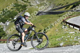 Foto #2484311 | 02-08-2022 10:06 | Passo Dello Stelvio - Waterfall Kehre BICYCLES