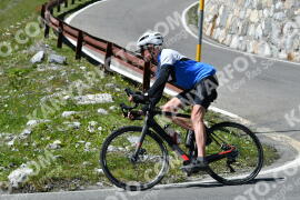 Photo #2298054 | 13-07-2022 15:37 | Passo Dello Stelvio - Waterfall curve BICYCLES