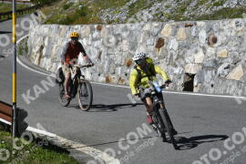 Photo #2722407 | 23-08-2022 15:53 | Passo Dello Stelvio - Waterfall curve BICYCLES