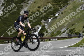 Foto #2117193 | 11-06-2022 11:14 | Passo Dello Stelvio - Waterfall Kehre BICYCLES