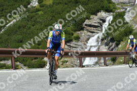 Photo #2432848 | 29-07-2022 12:17 | Passo Dello Stelvio - Waterfall curve BICYCLES