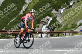 Photo #2295638 | 13-07-2022 11:02 | Passo Dello Stelvio - Waterfall curve BICYCLES