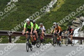 Photo #2683316 | 17-08-2022 13:07 | Passo Dello Stelvio - Waterfall curve BICYCLES