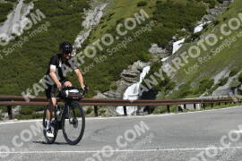 Photo #3226053 | 25-06-2023 10:21 | Passo Dello Stelvio - Waterfall curve BICYCLES