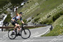 Foto #2113761 | 10-06-2022 11:07 | Passo Dello Stelvio - Waterfall Kehre BICYCLES