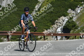 Fotó #2513622 | 05-08-2022 10:13 | Passo Dello Stelvio - Vízesés kanyar Bicajosok