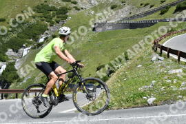 Photo #2295713 | 13-07-2022 11:05 | Passo Dello Stelvio - Waterfall curve BICYCLES