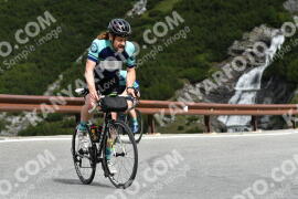 Photo #2178631 | 24-06-2022 10:09 | Passo Dello Stelvio - Waterfall curve BICYCLES