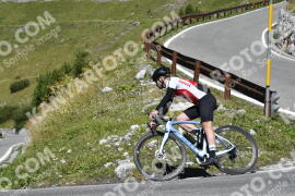 Photo #2720061 | 23-08-2022 12:35 | Passo Dello Stelvio - Waterfall curve BICYCLES