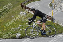 Photo #3659086 | 30-07-2023 13:25 | Passo Dello Stelvio - Waterfall curve BICYCLES