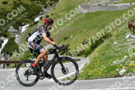 Photo #2137793 | 17-06-2022 13:04 | Passo Dello Stelvio - Waterfall curve BICYCLES